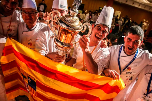 Los Hermanos Carcas de Restaurante Casa Pedro Ganadores del premio mejores cocineros de España casa-pedro-zaragoza